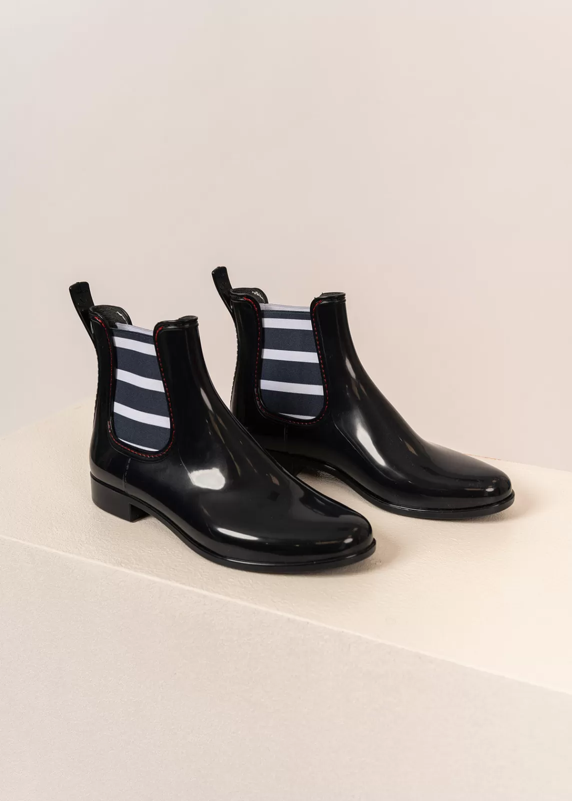 Shoes & Socks>Saint James Cyana rubber ankle boots MARINE